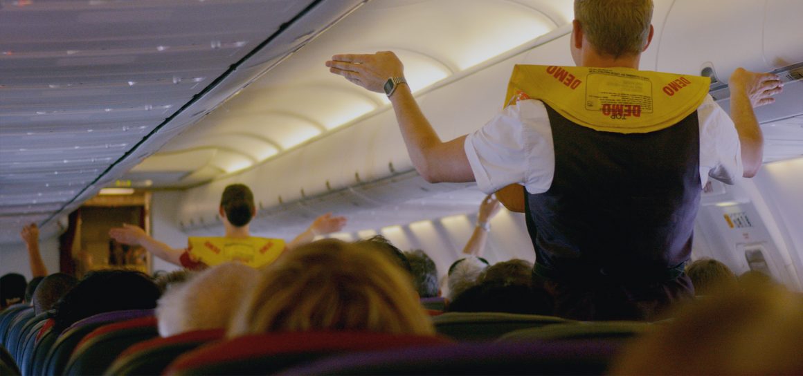The importance of cabin crew in safety procedures - SKYPRO Blog